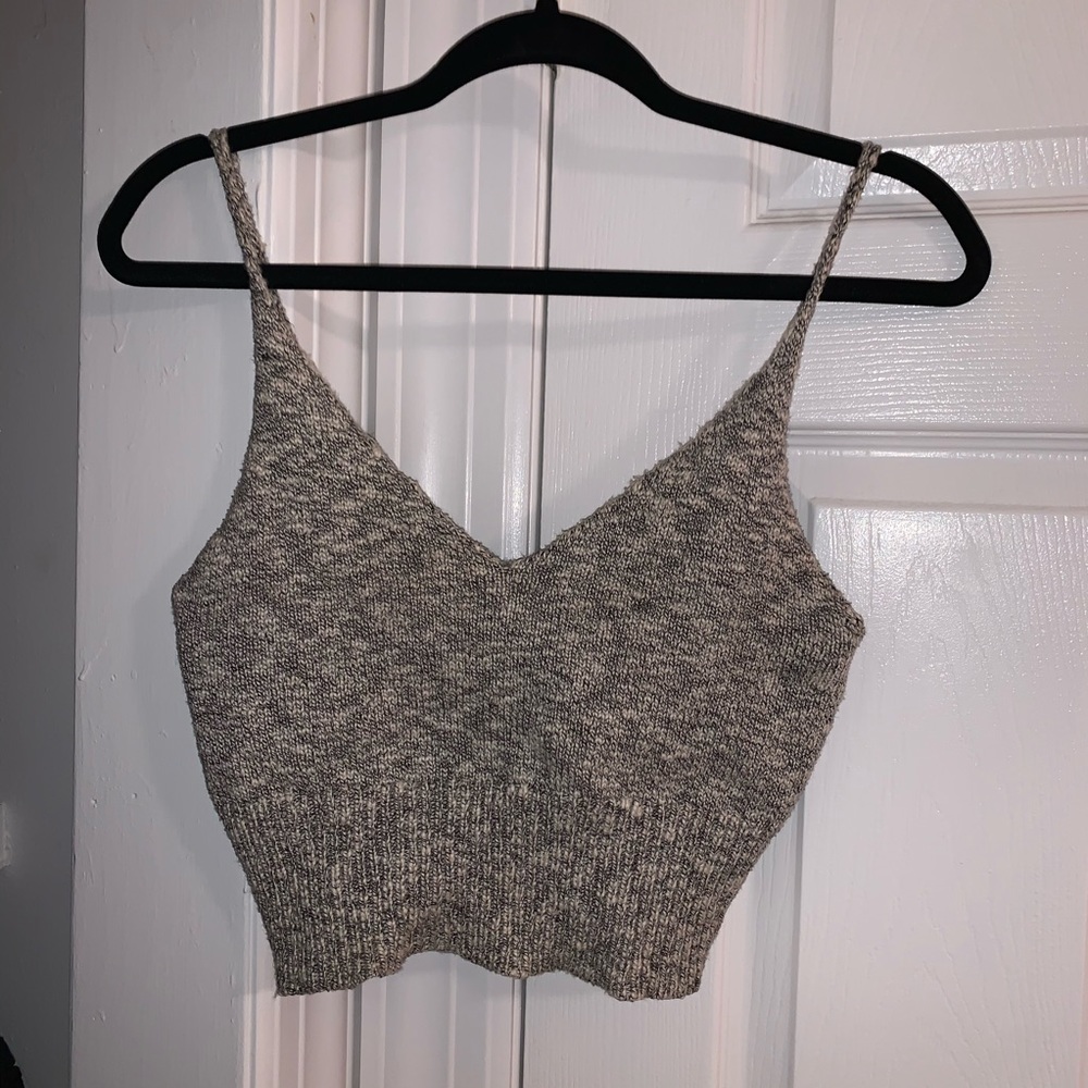 Cropped sweater top.